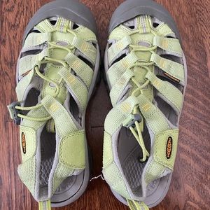 Keen sandals. Size 7.5